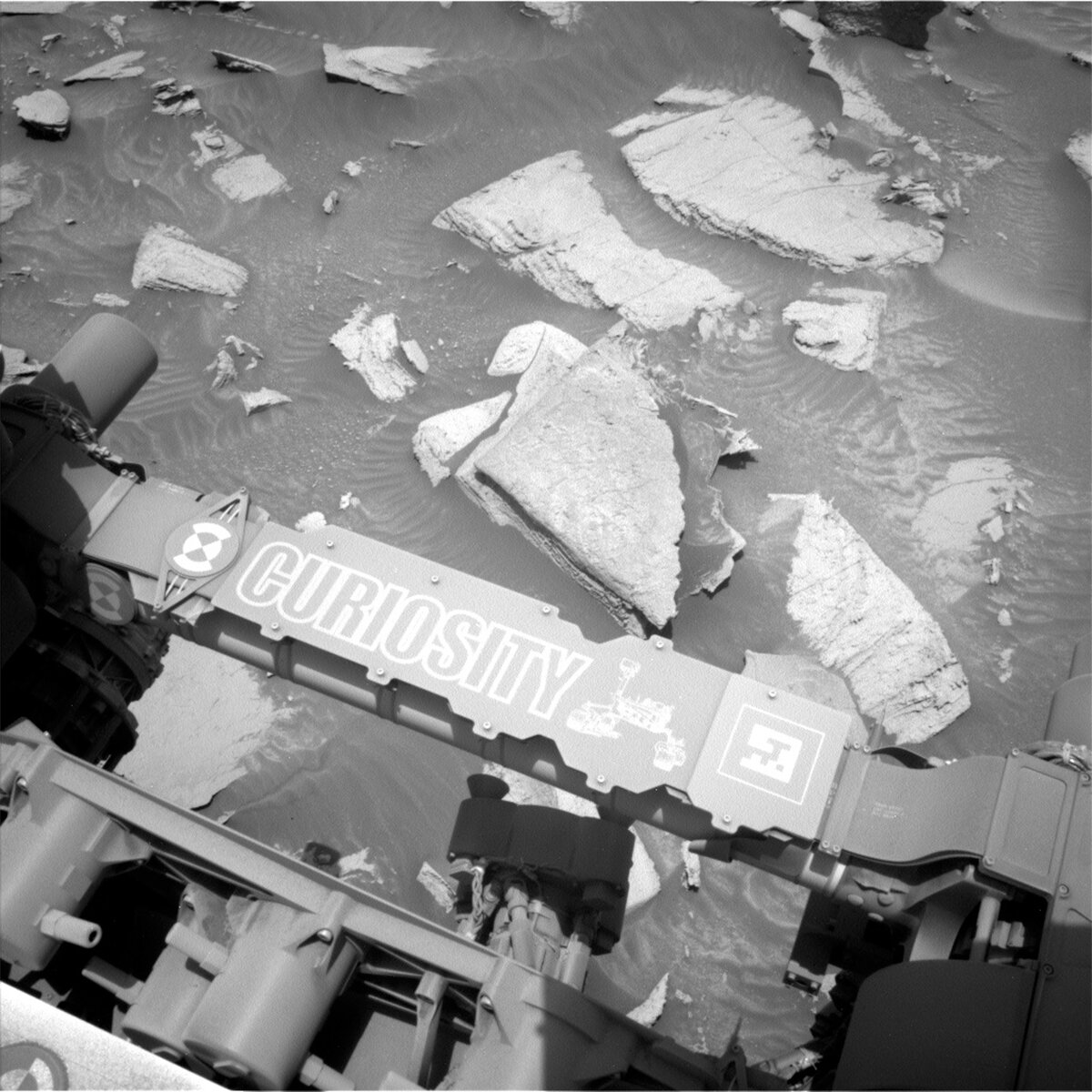 This image was taken by Left Navigation Camera onboard NASA's Mars rover Curiosity on Sol 4060. 