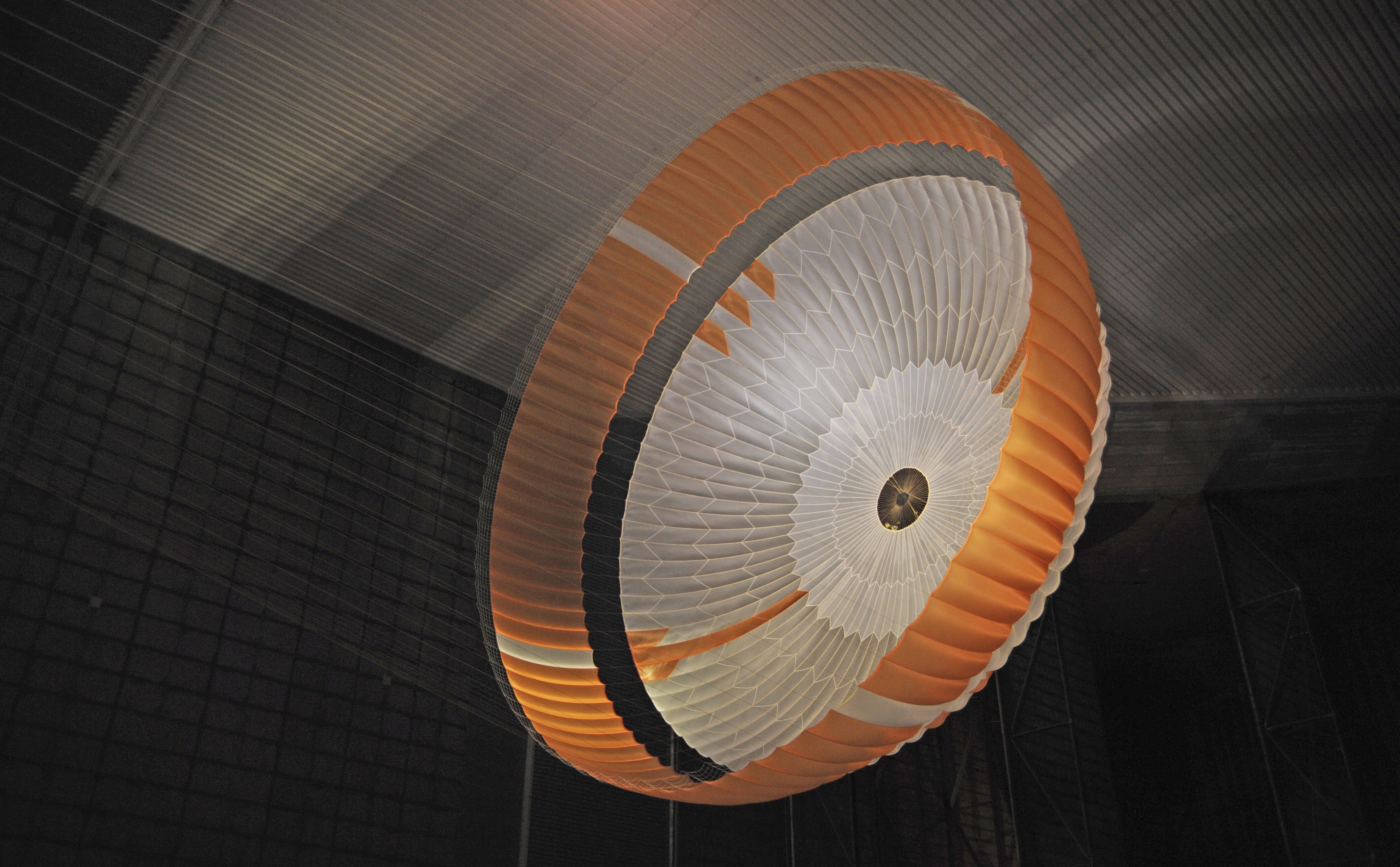 Open Parachute During Tests for Mars Science Laboratory