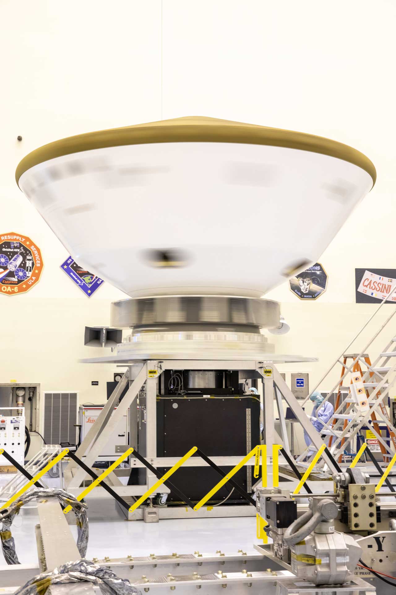 Tests to measure the center of gravity and moments of inertia for the Mars 2020 rover aeroshell are performed on the spin table inside Kennedy Space Center’s Payload Hazardous Servicing Facility on Jan. 15, 2020. 