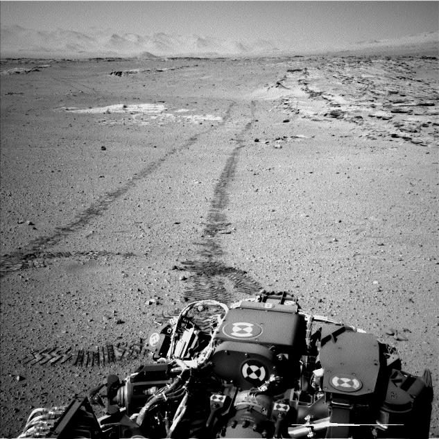 Curiosity's View Back After Passing 'Junda' Striations